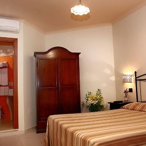 Economy  Without Window Triple Room